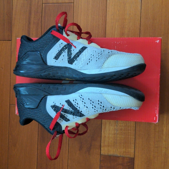 New balance men's size 8 2E minimus prevail - Picture 8 of 10